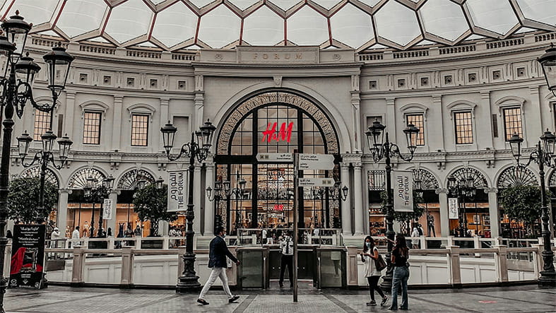 Moving to Kuwait | The Sunshine Kindergarten in Kuwait - 02 - Feature Cards Pattern